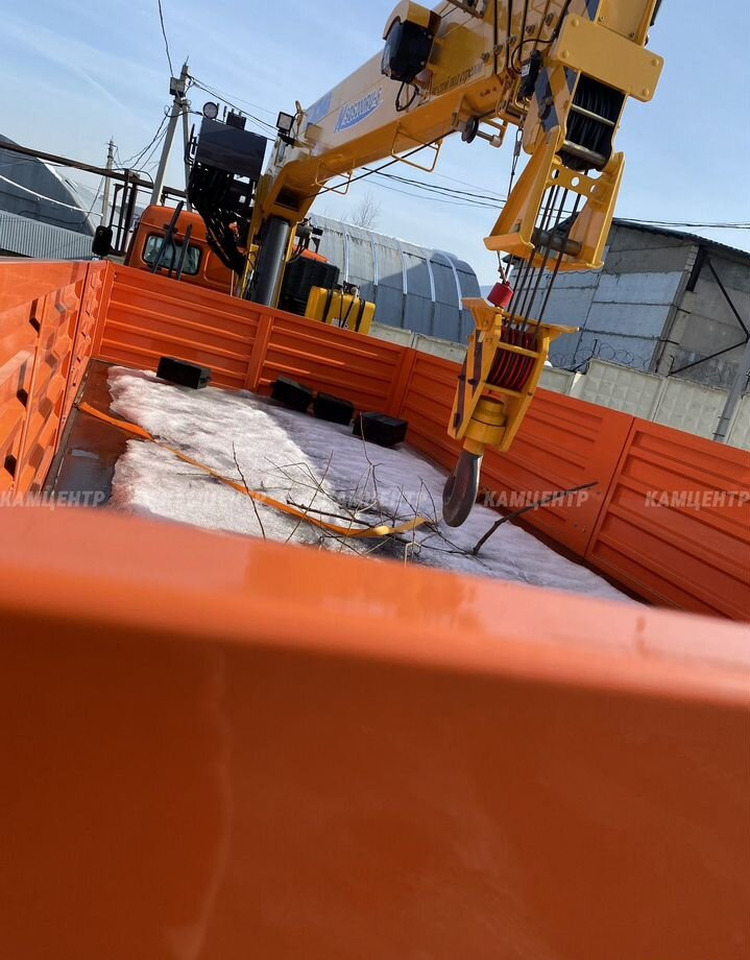 Новый Бортовой грузовик/ Платформа, Автоманипулятор КАМАЗ 43118-3027-48 (А5): фото 22