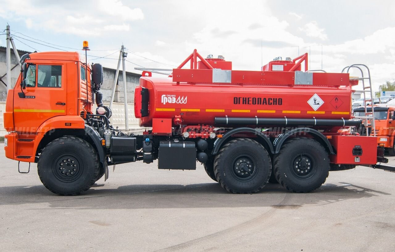 КАМАЗ 43118-3027-48 - Грузовик с цистерной: фото 5 КАМАЗ 43118-3027-48 - Грузовик с цистерной: фото 5