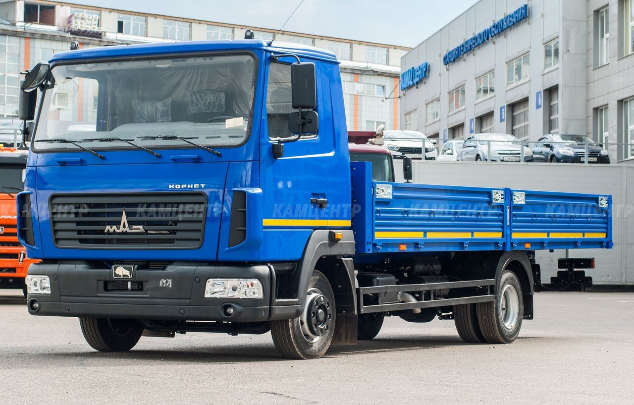 МАЗ 437121-528-000 - Грузовик бортовой/ Платформа: фото 1 МАЗ 437121-528-000 - Грузовик бортовой/ Платформа: фото 1