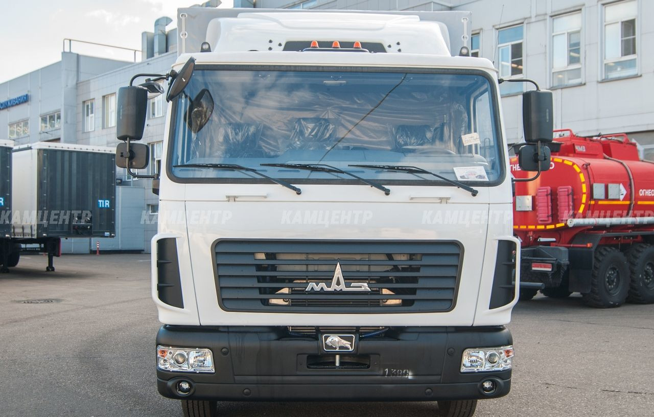 МАЗ 437121-532-000 - Тентованный грузовик: фото 2 МАЗ 437121-532-000 - Тентованный грузовик: фото 2