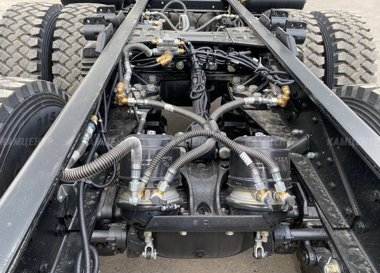 Новый Грузовик-шасси МАЗ 631226-585-042: фото 15