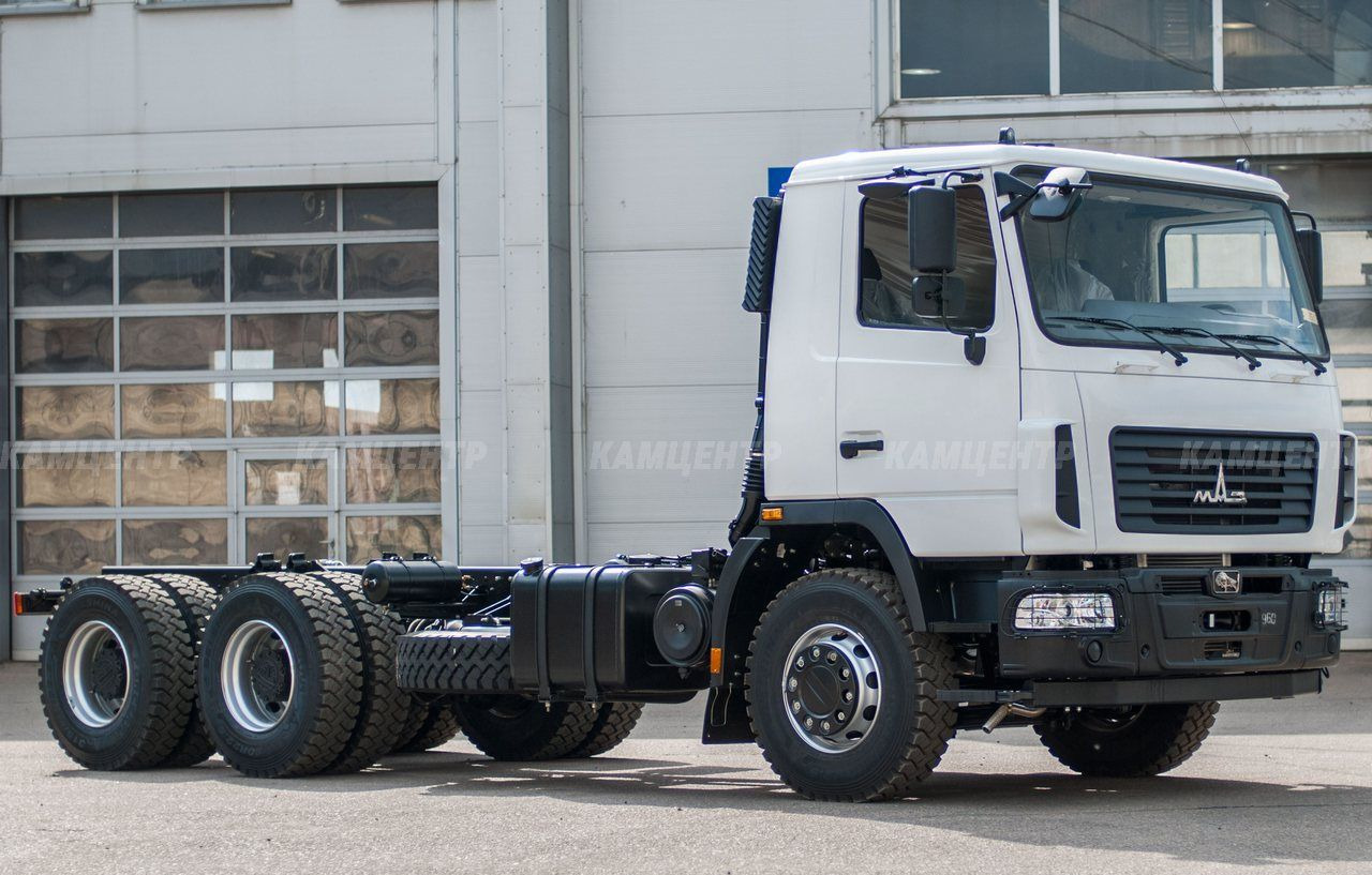 МАЗ 631226-585-042 - Грузовик-шасси: фото 3 МАЗ 631226-585-042 - Грузовик-шасси: фото 3