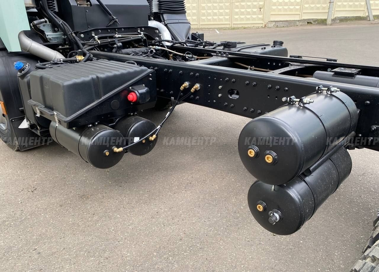 Новый Грузовик-шасси МАЗ 631226-585-042: фото 13