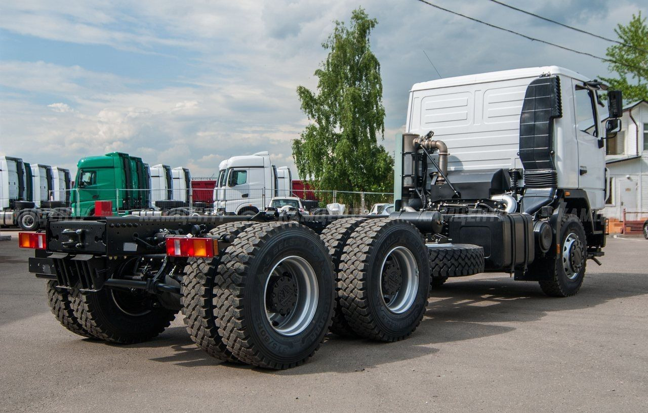 Новый Грузовик-шасси МАЗ 631226-585-042: фото 9