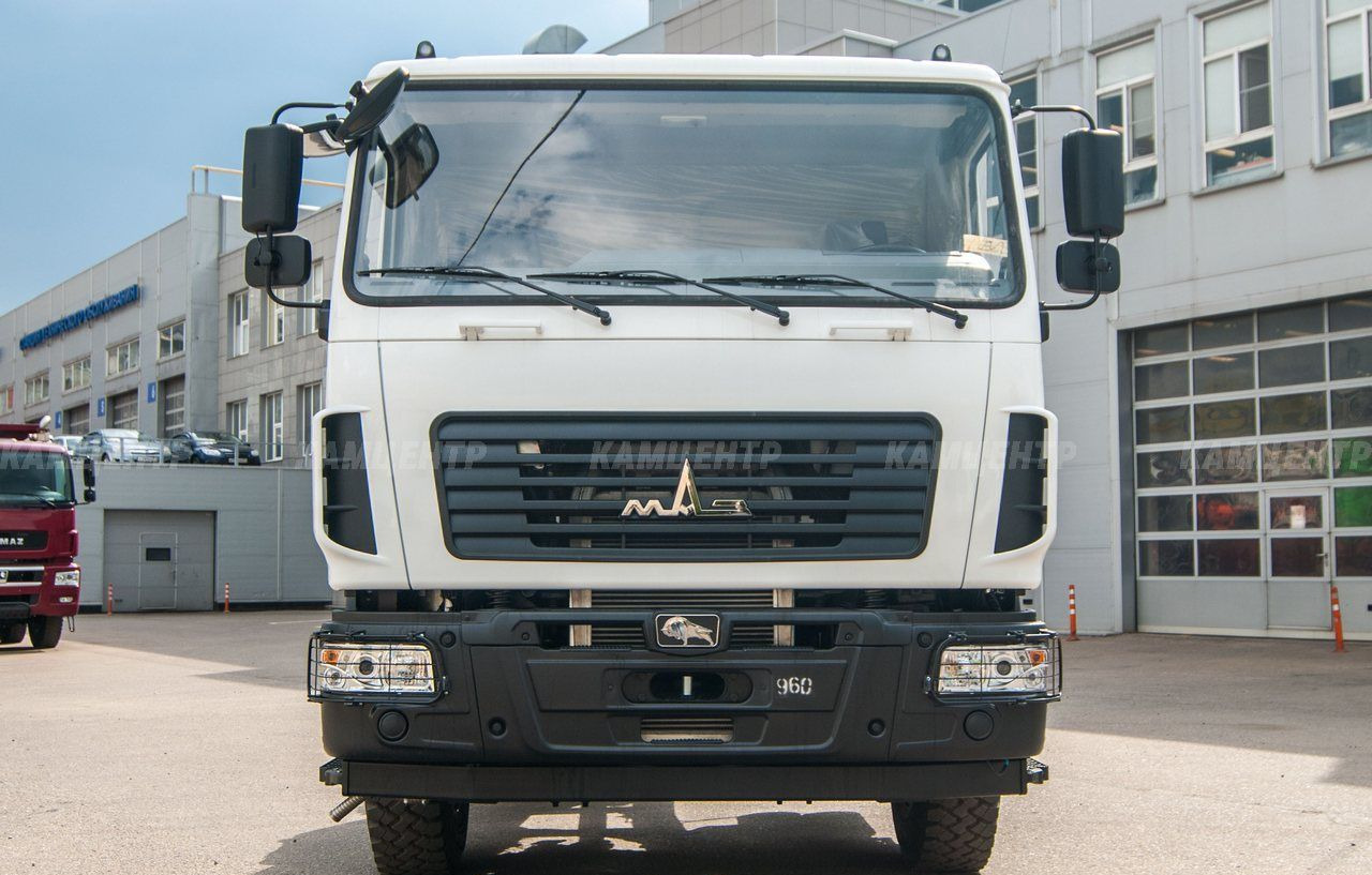 МАЗ 631226-585-042 - Грузовик-шасси: фото 2 МАЗ 631226-585-042 - Грузовик-шасси: фото 2