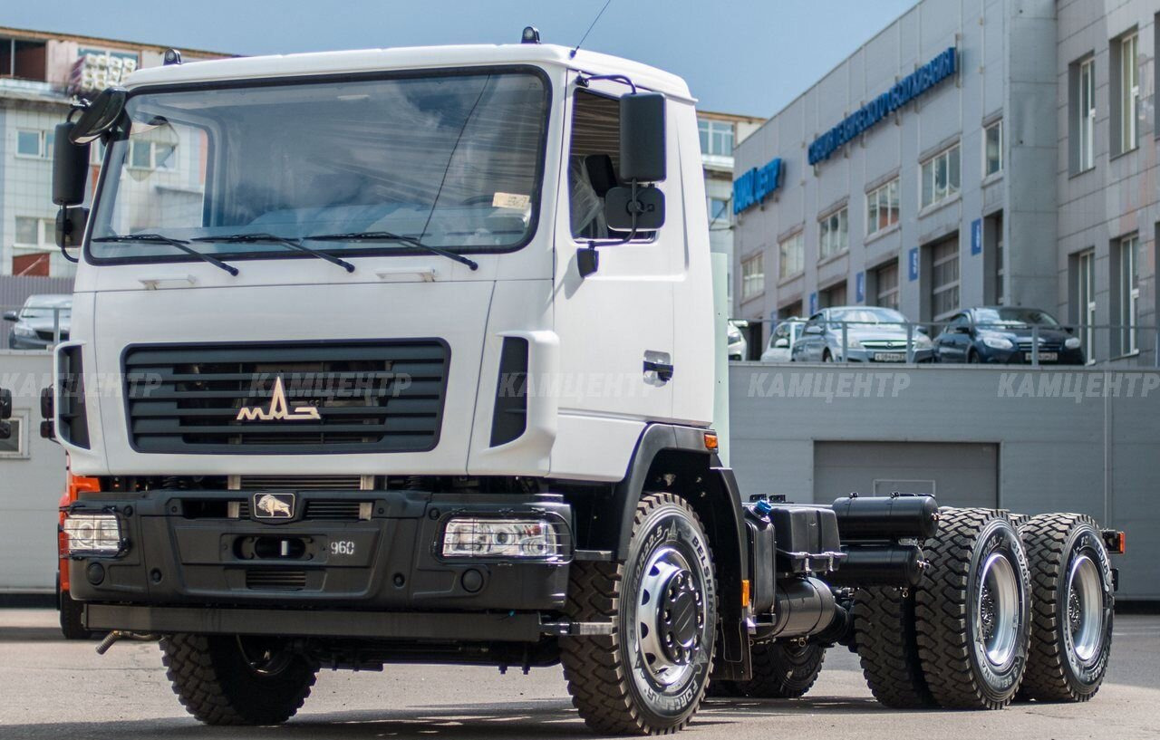 МАЗ 631226-585-042 - Грузовик-шасси: фото 1 МАЗ 631226-585-042 - Грузовик-шасси: фото 1
