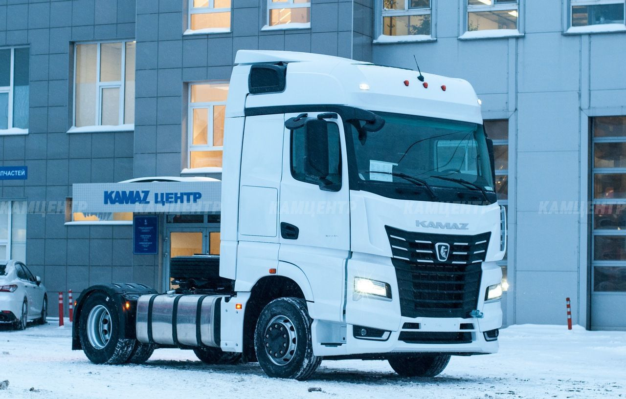 КАМАЗ 54901 - Тягач: фото 2 КАМАЗ 54901 - Тягач: фото 2