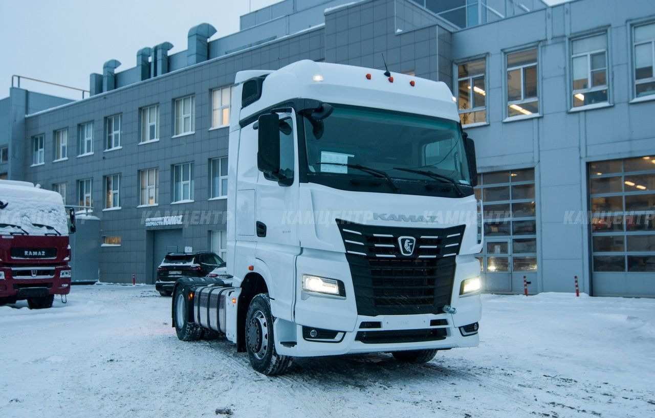 КАМАЗ 54901 - Тягач: фото 2 КАМАЗ 54901 - Тягач: фото 2