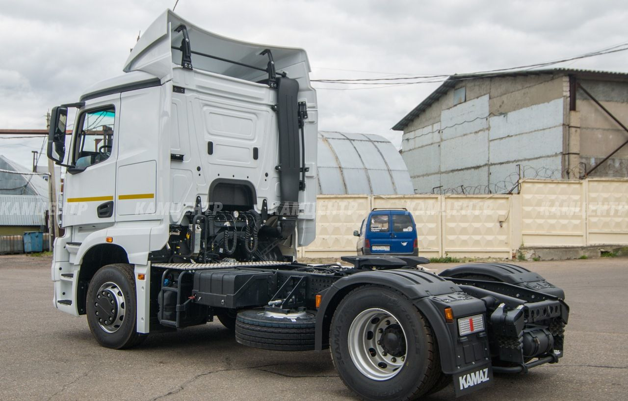КАМАЗ 54902 - Тягач: фото 5 КАМАЗ 54902 - Тягач: фото 5