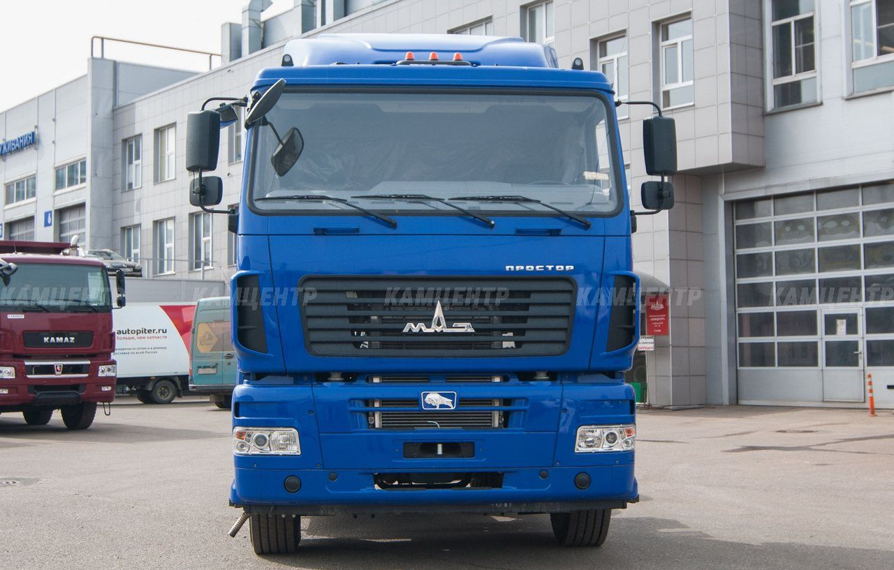 МАЗ 5440C5 - Тягач: фото 3 МАЗ 5440C5 - Тягач: фото 3