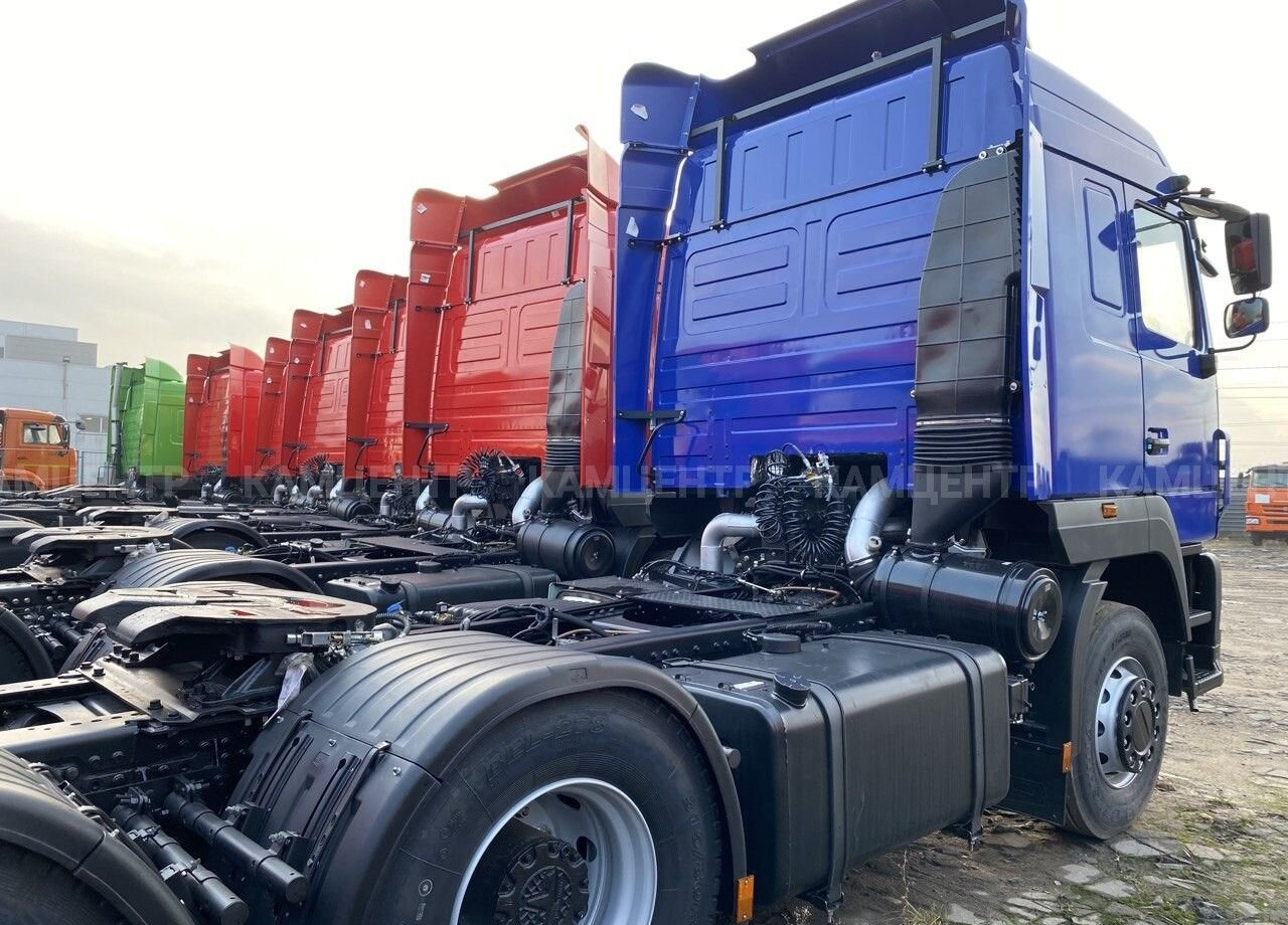 МАЗ 643028 - Тягач: фото 2 МАЗ 643028 - Тягач: фото 2