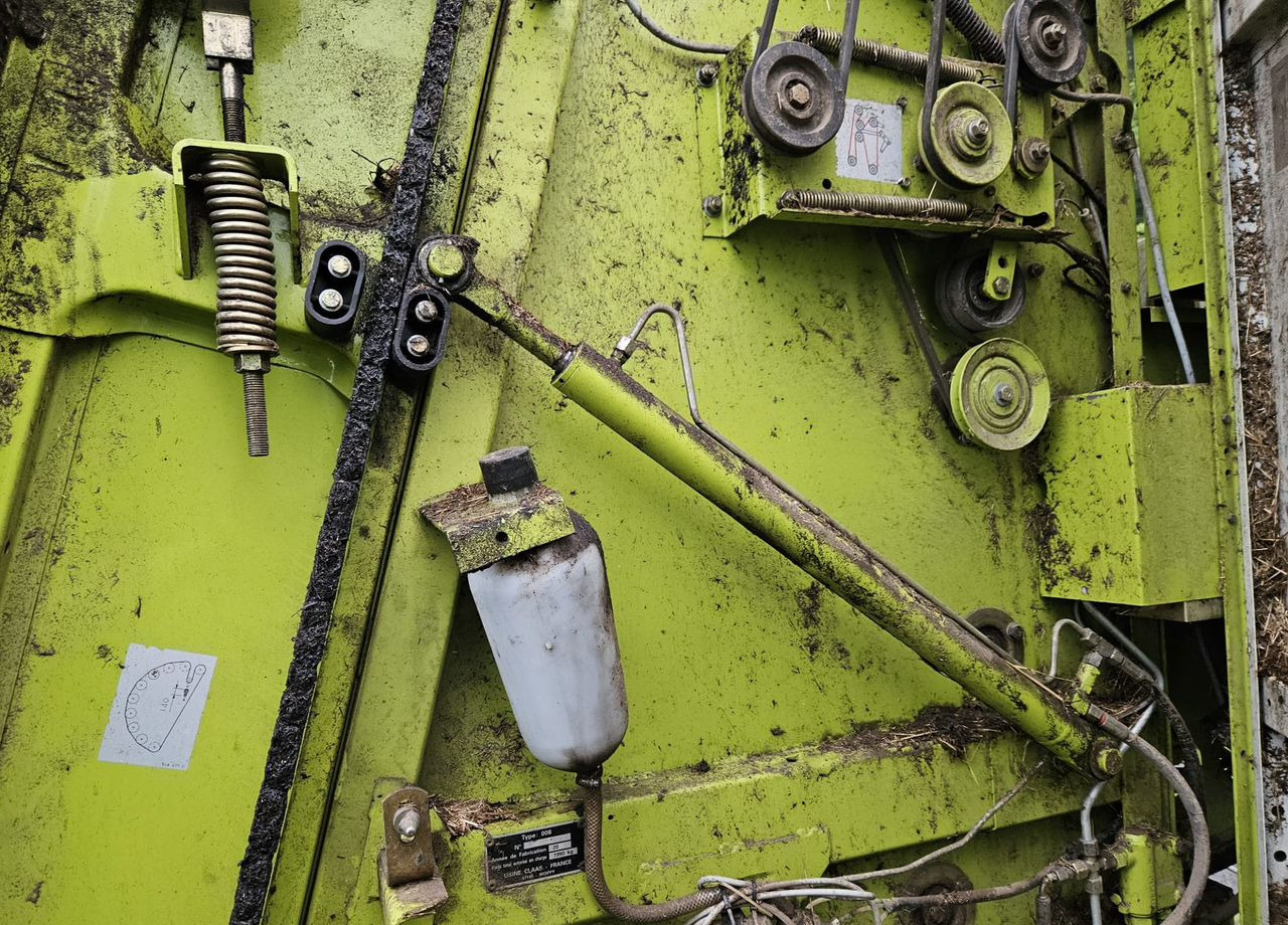 Пресс-подборщик рулонный Claas Rollant 160: фото 21