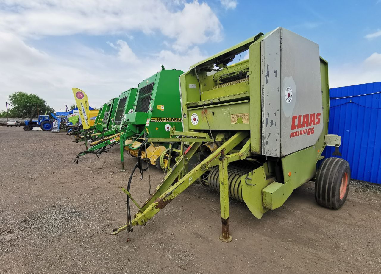 Claas Rollant 66 - Пресс-подборщик рулонный: фото 2 Claas Rollant 66 - Пресс-подборщик рулонный: фото 2