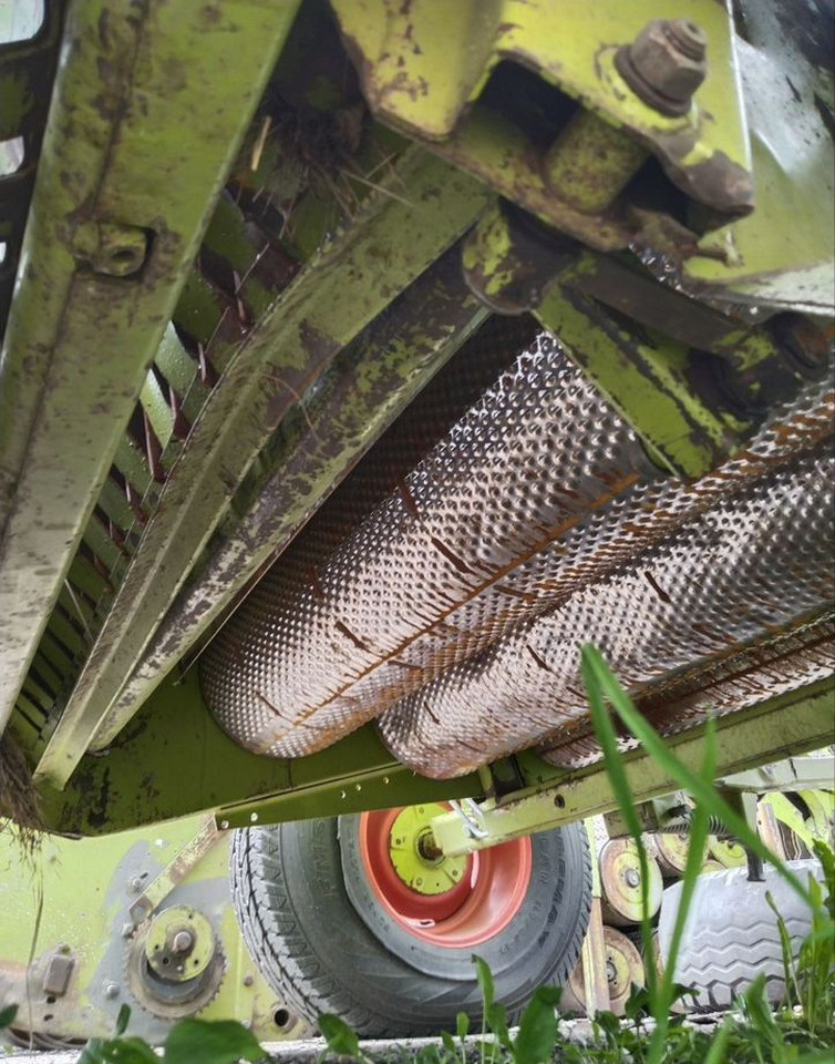 Пресс-подборщик рулонный Claas Rollant 66: фото 12