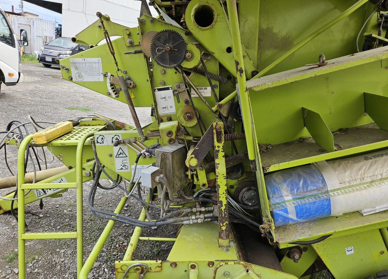 Пресс-подборщик рулонный Claas Variant 180: фото 9 Пресс-подборщик рулонный Claas Variant 180: фото 9