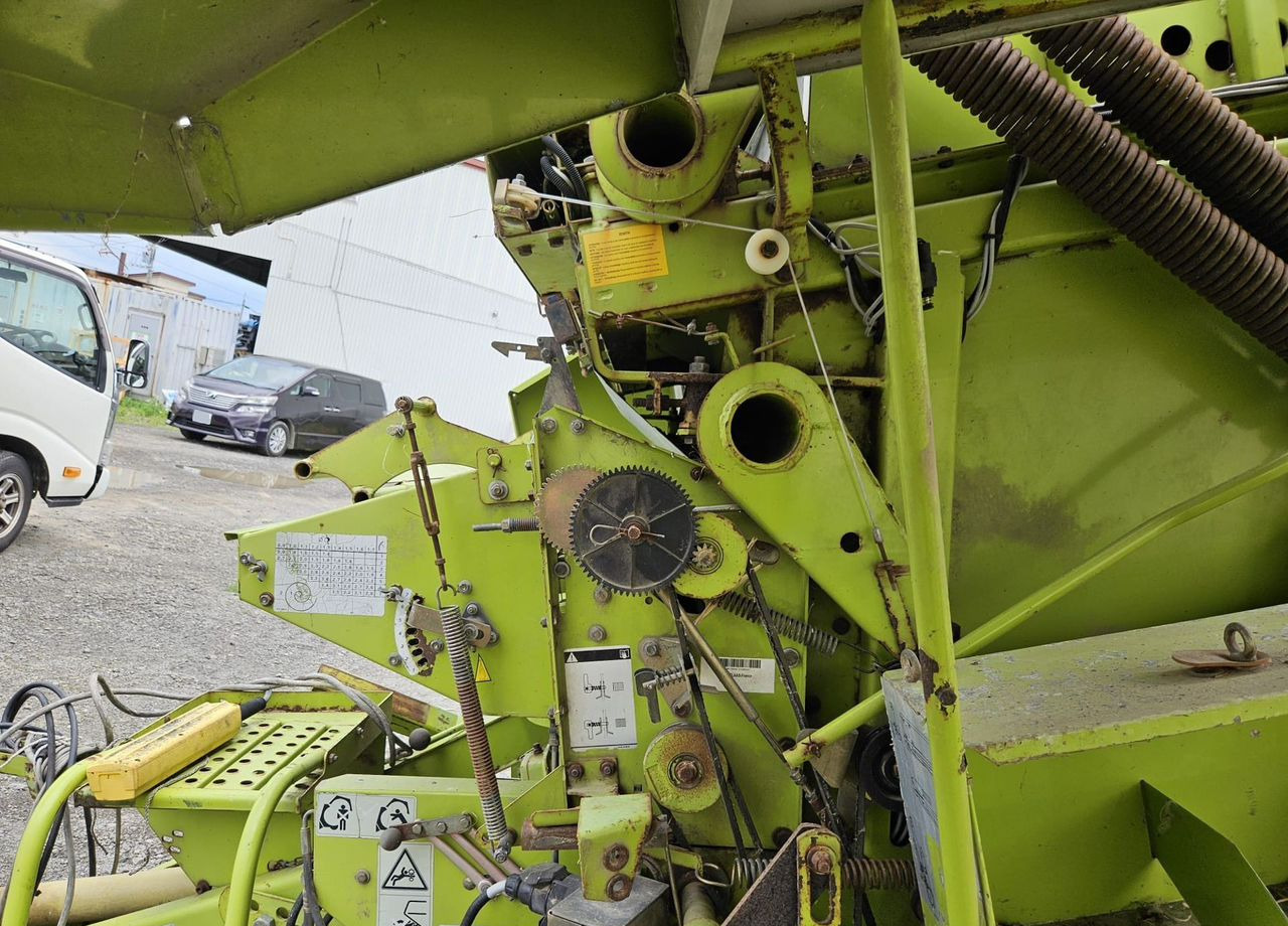 Пресс-подборщик рулонный Claas Variant 180: фото 7 Пресс-подборщик рулонный Claas Variant 180: фото 7