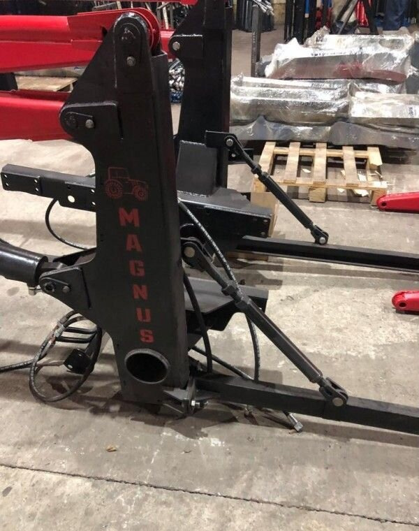 Фронтальный погрузчик Magnus пку-0.9У в сборе - Фронтальный погрузчик для трактора: фото 5 Фронтальный погрузчик Magnus пку-0.9У в сборе - Фронтальный погрузчик для трактора: фото 5