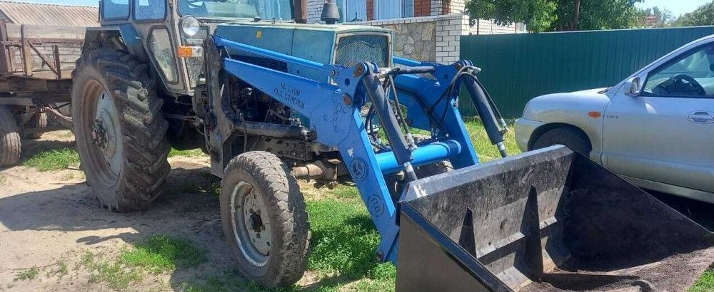 Фронтальный погрузчик Magnus ПКУ-0.8 - Фронтальный погрузчик для трактора: фото 2 Фронтальный погрузчик Magnus ПКУ-0.8 - Фронтальный погрузчик для трактора: фото 2