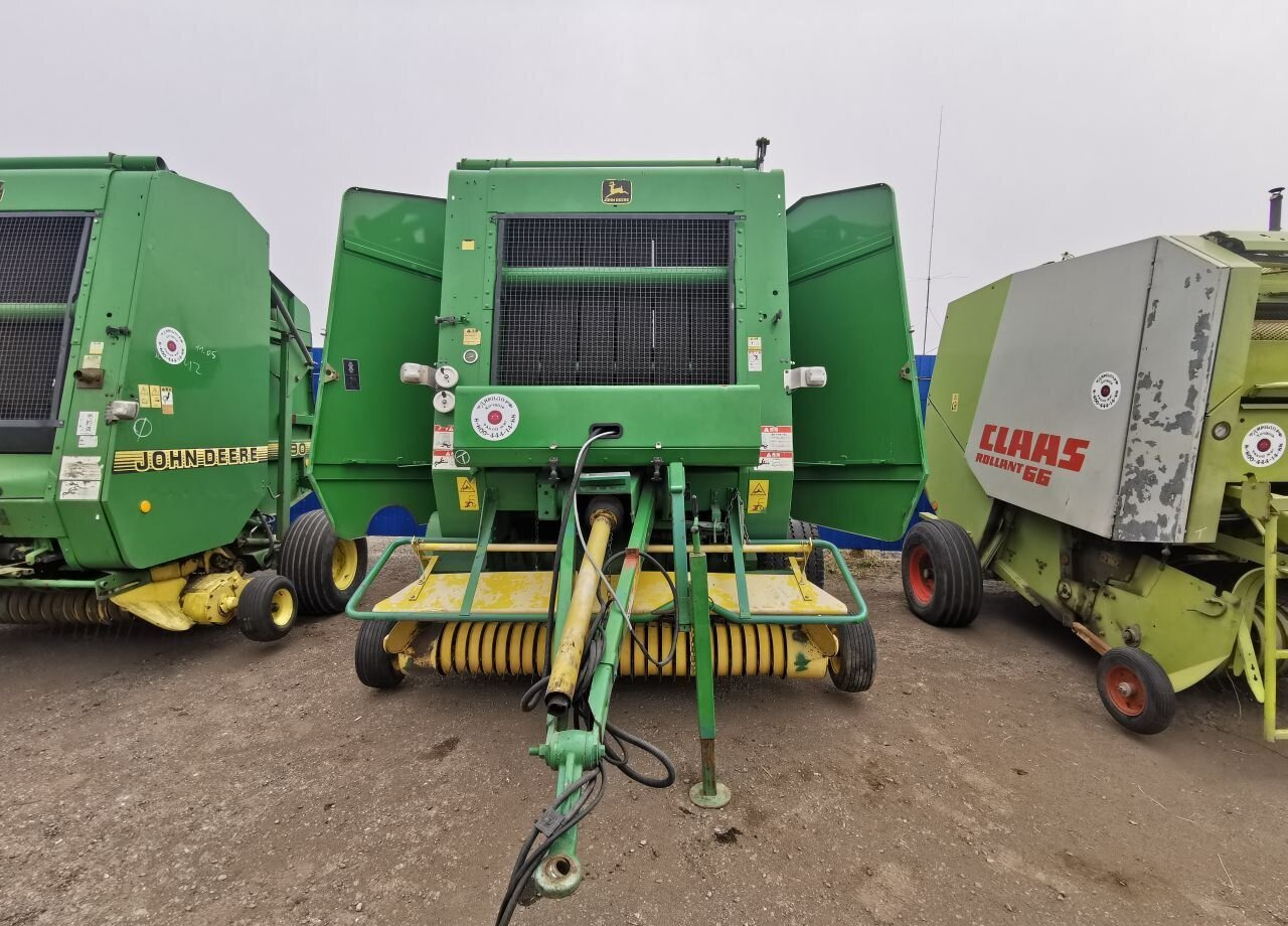 Пресс-подборщик рулонный John Deere 580: фото 11