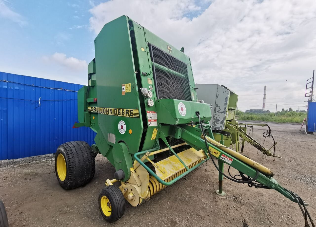 Пресс-подборщик рулонный John Deere 580: фото 10