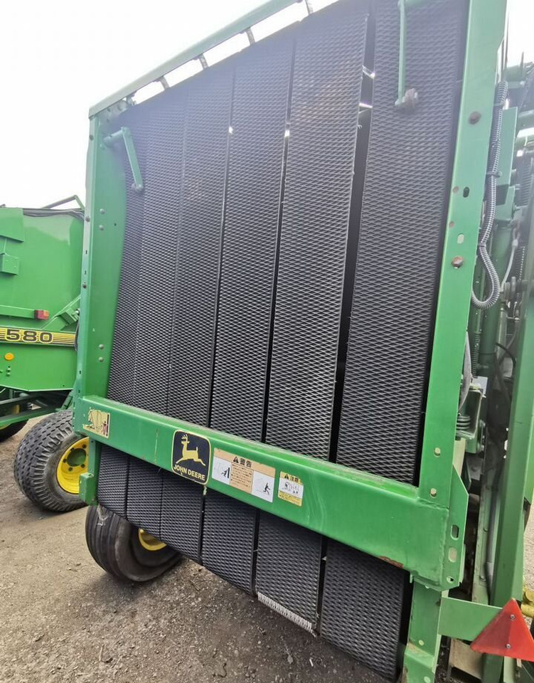 Пресс-подборщик рулонный John Deere 590: фото 6