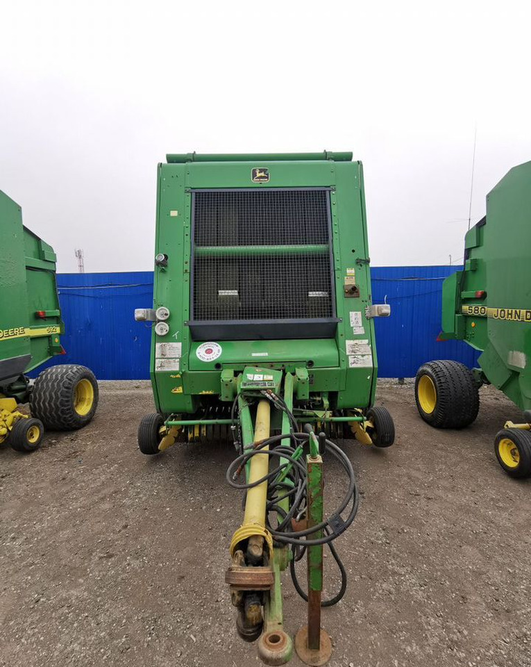 John Deere 590 - Пресс-подборщик рулонный: фото 3 John Deere 590 - Пресс-подборщик рулонный: фото 3
