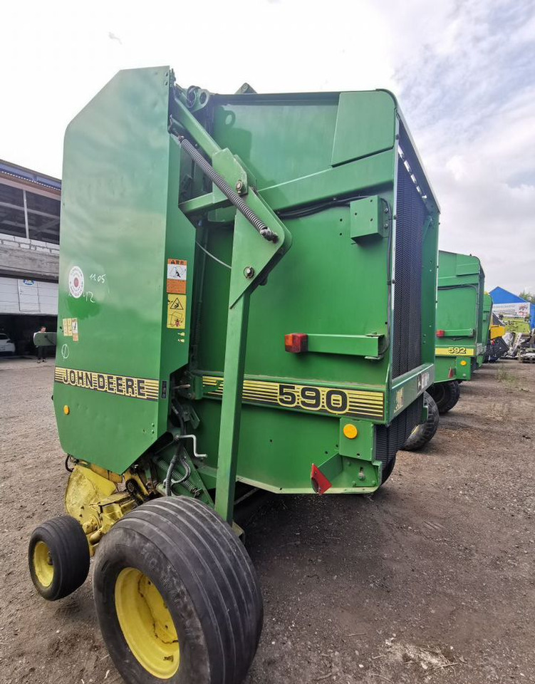 Пресс-подборщик рулонный John Deere 590: фото 7