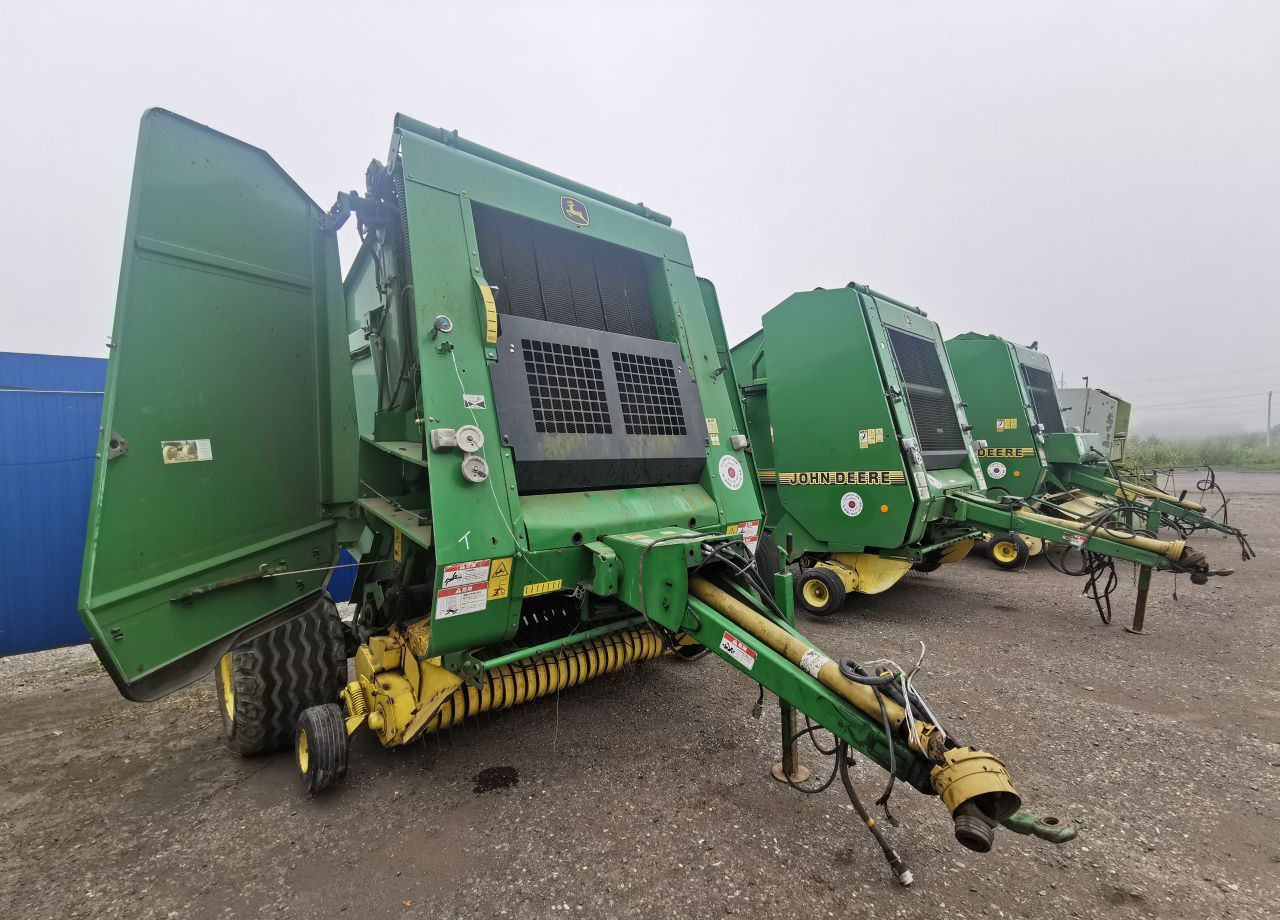 Пресс-подборщик рулонный John Deere 592: фото 9