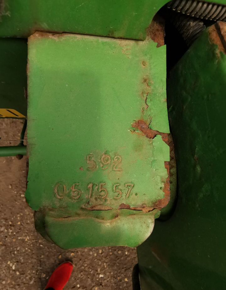 Пресс-подборщик рулонный John Deere 592: фото 15