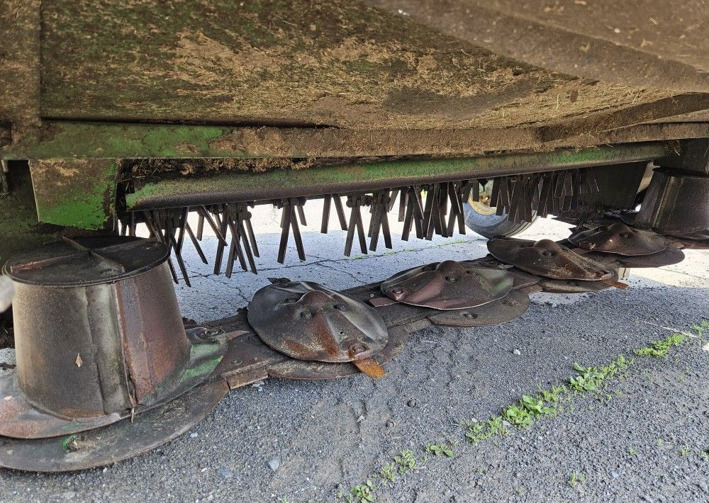 Косилка Jоhn Dееrе 1360 б/у в сборе - Косилка: фото 4 Косилка Jоhn Dееrе 1360 б/у в сборе - Косилка: фото 4