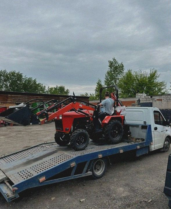 Минитрактор Уралец-2204 (4Х4) - Минитрактор: фото 5 Минитрактор Уралец-2204 (4Х4) - Минитрактор: фото 5