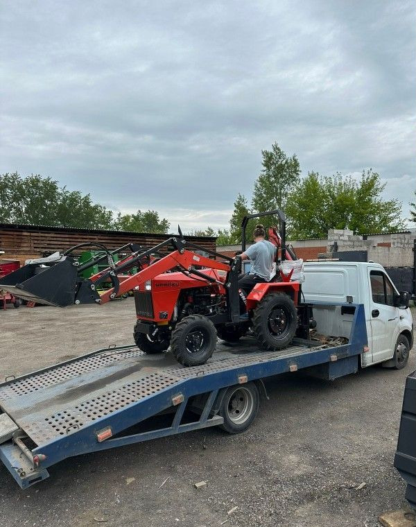 Минитрактор Уралец-2204 (4Х4) - Минитрактор: фото 5 Минитрактор Уралец-2204 (4Х4) - Минитрактор: фото 5