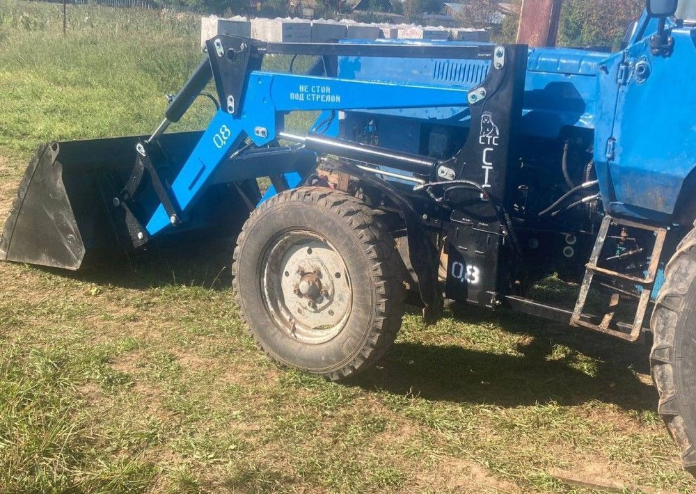 Погрузчик навесной фронтальный СТC-0.8 - Фронтальный погрузчик для трактора: фото 1 Погрузчик навесной фронтальный СТC-0.8 - Фронтальный погрузчик для трактора: фото 1