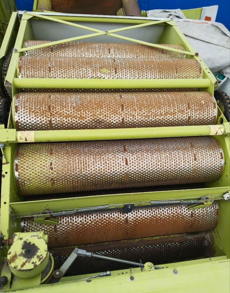 Пресс-подборщик Claas Rollant 66 в сборе - Пресс-подборщик рулонный: фото 5 Пресс-подборщик Claas Rollant 66 в сборе - Пресс-подборщик рулонный: фото 5