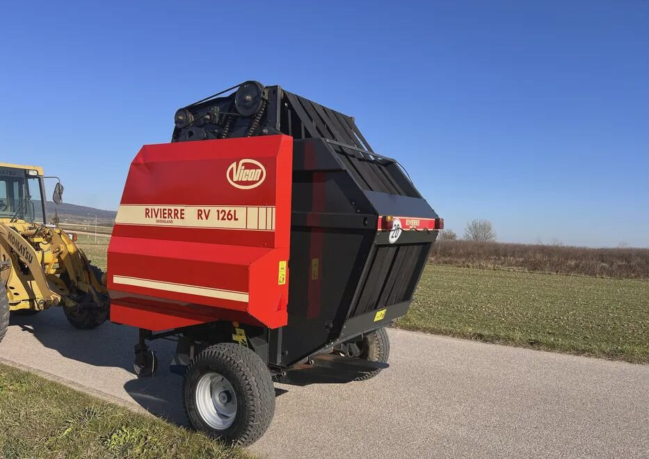 Пресс-подборщик Greenland Rivierre RV 126L в сборе - Пресс-подборщик рулонный: фото 2 Пресс-подборщик Greenland Rivierre RV 126L в сборе - Пресс-подборщик рулонный: фото 2