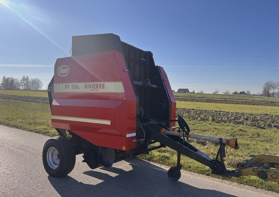 Пресс-подборщик Greenland Rivierre RV 126L в сборе - Пресс-подборщик рулонный: фото 1