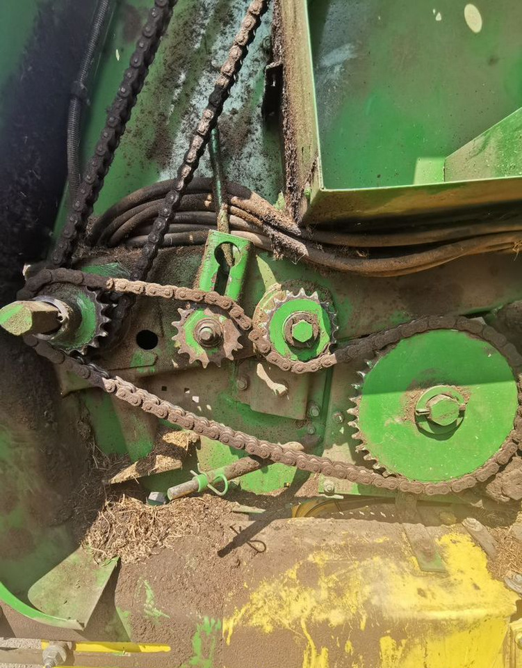 Пресс-подборщик рулонный Пресс-подборщик John Deere 590 в сборе: фото 7