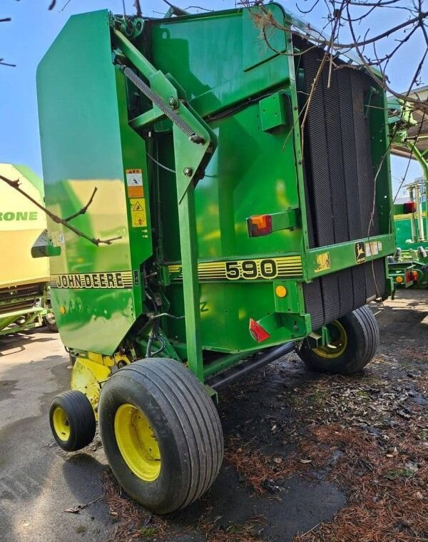 Пресс-подборщик John Deere 590 в сборе - Пресс-подборщик рулонный: фото 4 Пресс-подборщик John Deere 590 в сборе - Пресс-подборщик рулонный: фото 4