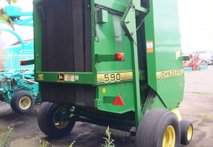 Пресс-подборщик John Deere 590 в сборе - Пресс-подборщик рулонный: фото 2 Пресс-подборщик John Deere 590 в сборе - Пресс-подборщик рулонный: фото 2