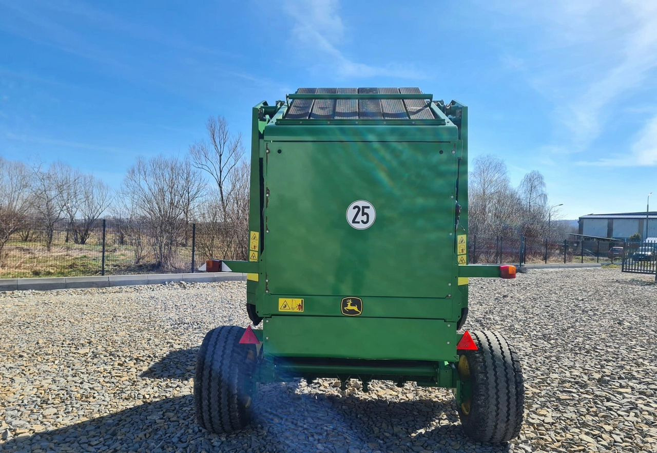 Пресс-подборщик John Deere 592 в сборе - Пресс-подборщик рулонный: фото 3 Пресс-подборщик John Deere 592 в сборе - Пресс-подборщик рулонный: фото 3