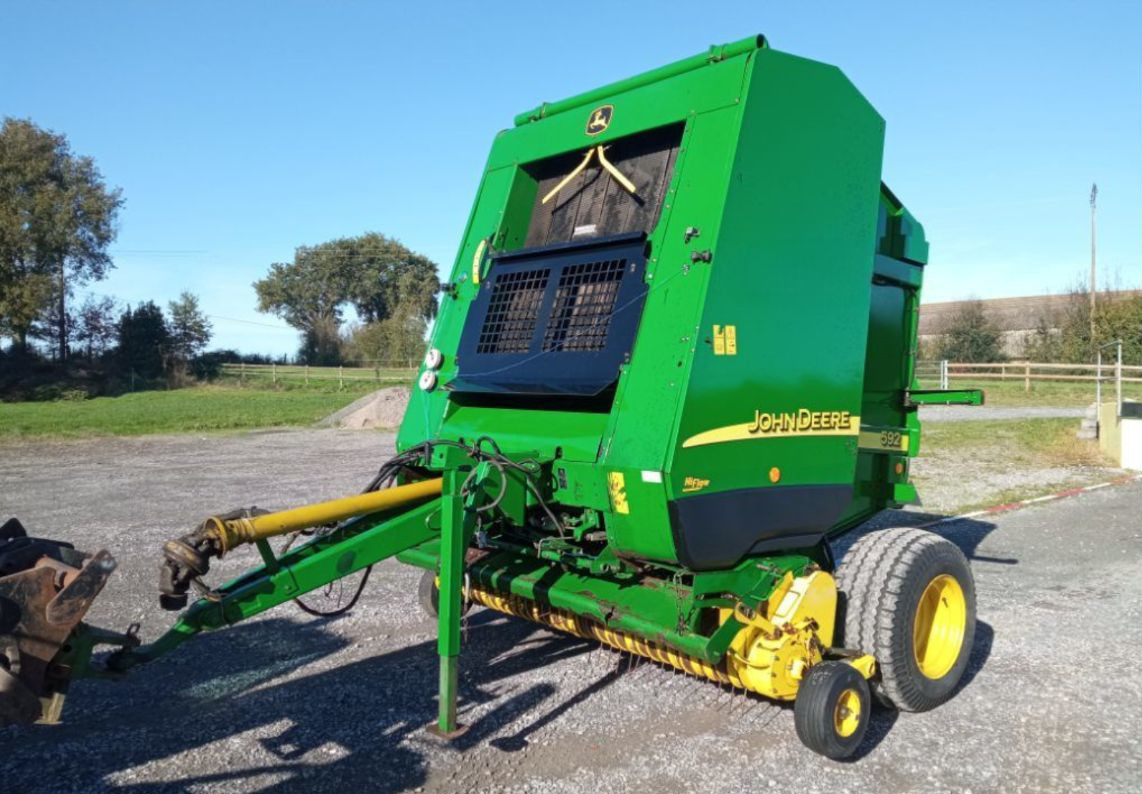 Пресс-подборщик John Deere 592 в сборе - Пресс-подборщик рулонный: фото 2 Пресс-подборщик John Deere 592 в сборе - Пресс-подборщик рулонный: фото 2
