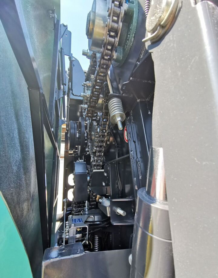 Новый Пресс-подборщик рулонный Пресс-подборщик Pascal 12: фото 7