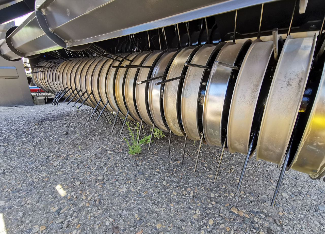 Новый Пресс-подборщик рулонный Пресс-подборщик Pascal 12: фото 9