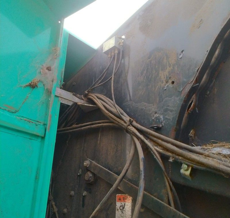 Пресс-подборщик Takakita CR1555WXF в сборе - Пресс-подборщик рулонный: фото 4 Пресс-подборщик Takakita CR1555WXF в сборе - Пресс-подборщик рулонный: фото 4