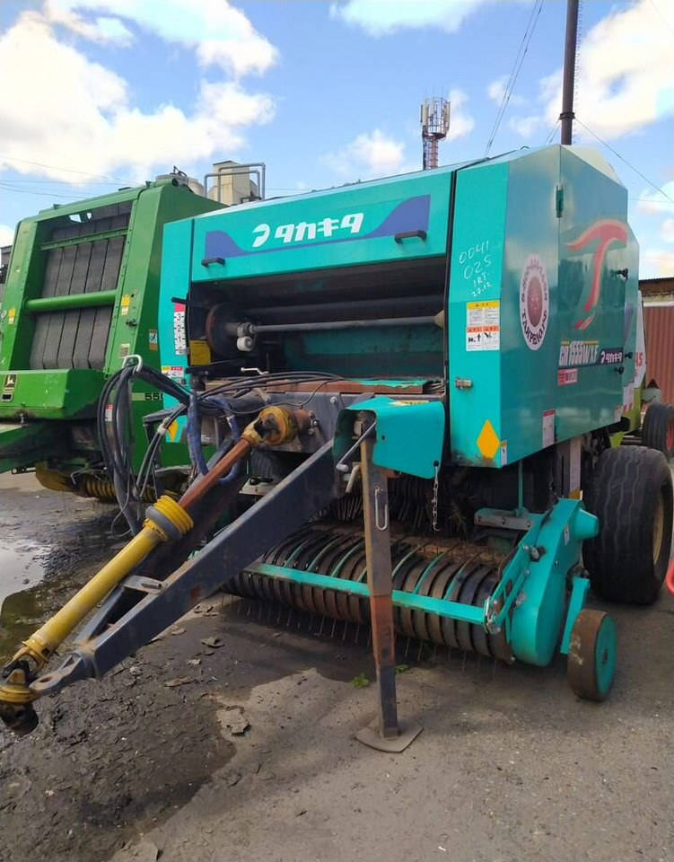 Пресс-подборщик Takakita CR1555WXF в сборе - Пресс-подборщик рулонный: фото 1 Пресс-подборщик Takakita CR1555WXF в сборе - Пресс-подборщик рулонный: фото 1