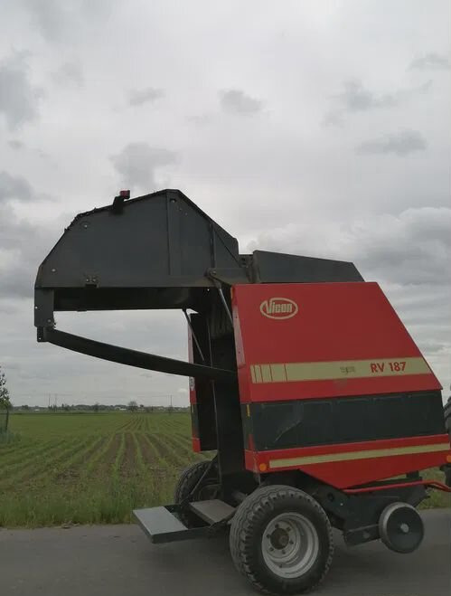 Пресс-подборщик Vicon RV 187 в сборе - Пресс-подборщик рулонный: фото 5 Пресс-подборщик Vicon RV 187 в сборе - Пресс-подборщик рулонный: фото 5