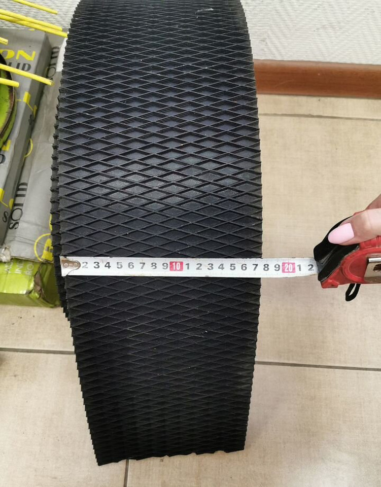 Ремень (лента) на John Deere - Запчасти для Пресс-подборщиков рулонных: фото 2 Ремень (лента) на John Deere - Запчасти для Пресс-подборщиков рулонных: фото 2