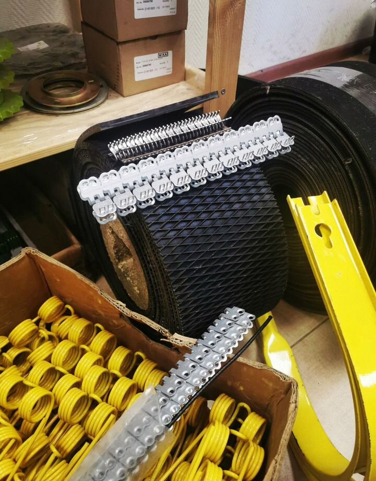 Соединитель лент на пресс подборщик - Запчасти для Пресс-подборщиков рулонных: фото 1 Соединитель лент на пресс подборщик - Запчасти для Пресс-подборщиков рулонных: фото 1