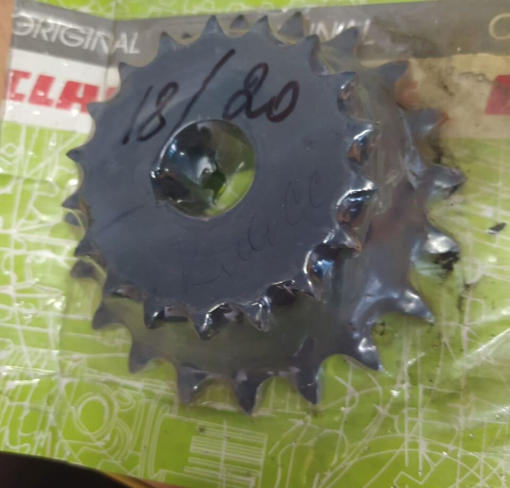 Звездочки на пресс-подборщик Claas - Запчасти для Пресс-подборщиков рулонных: фото 2 Звездочки на пресс-подборщик Claas - Запчасти для Пресс-подборщиков рулонных: фото 2