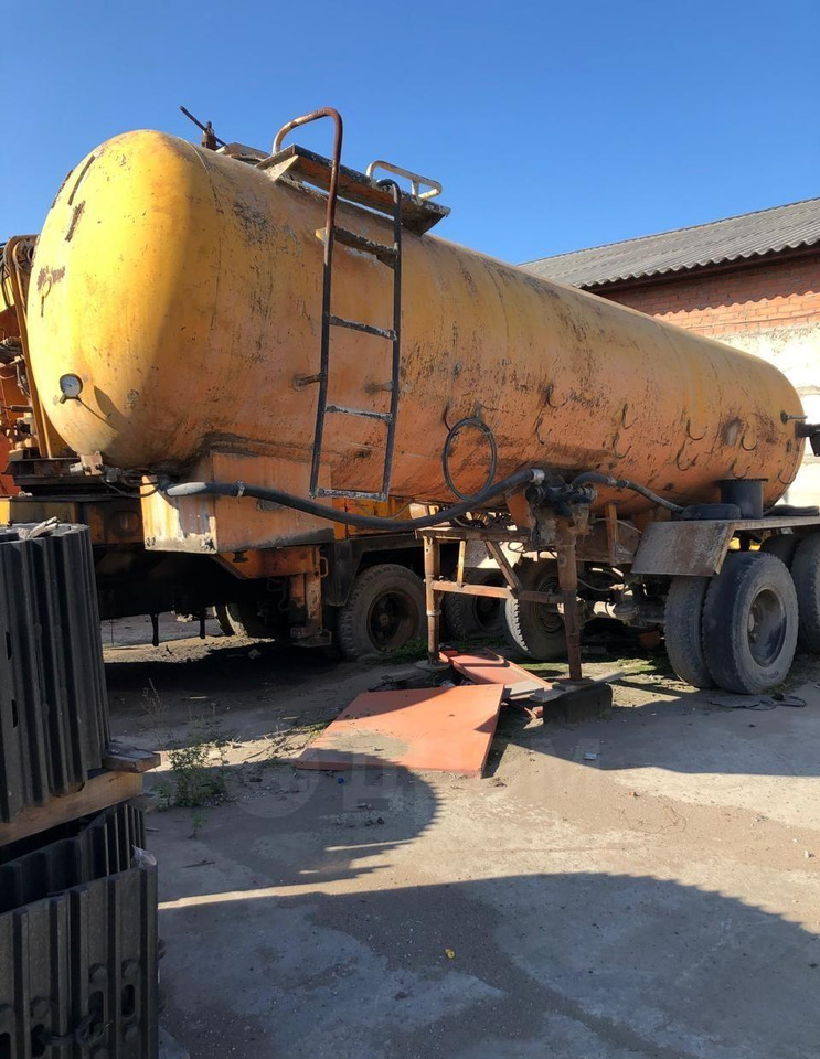 172 ЦАРЗ ВАРЗ-500 - Полуприцеп-цистерна: фото 2 172 ЦАРЗ ВАРЗ-500 - Полуприцеп-цистерна: фото 2